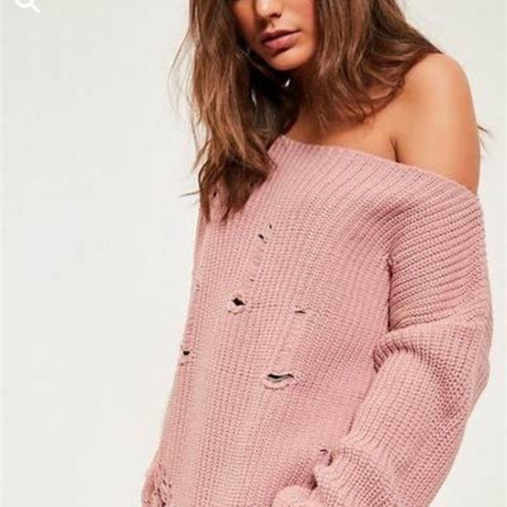 Missguided Off the should distressed sweater